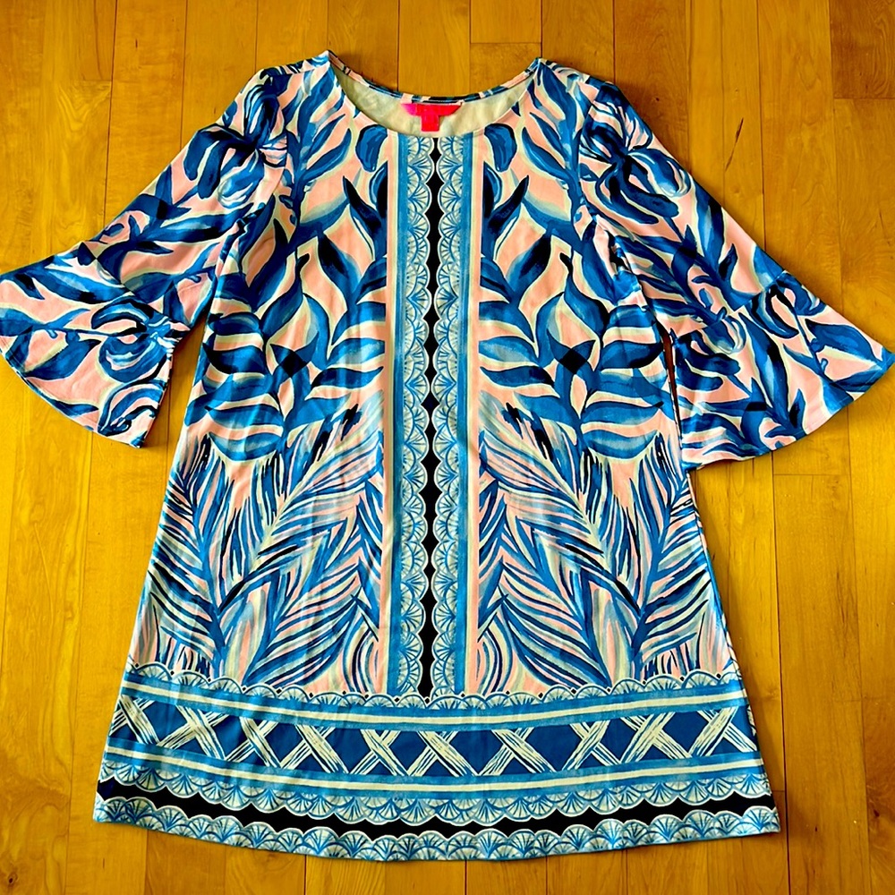 New without tags . Large Lilly Pulitzer dress. Never worn or washed.